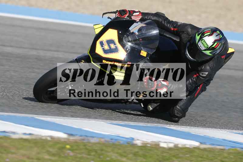 /Archiv-2025/01 24.-27.01.2025 Moto Center Thun Jerez/rot-red/9